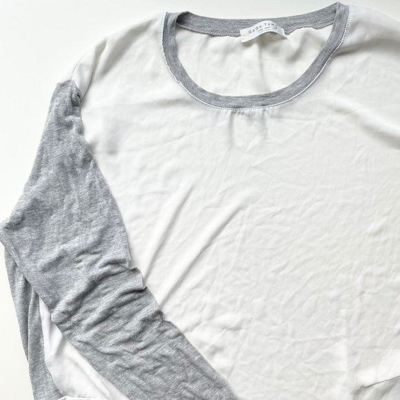 🤍Two Toned Blouse - Picture 5 of 7